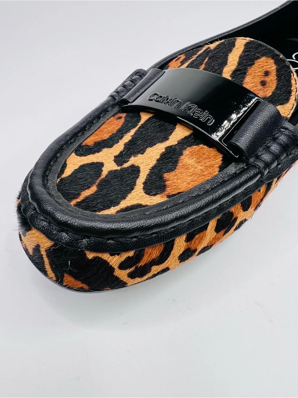 Calvin Klein Lisette Leopard Print Calf Hair Slip On Loafer Womens Size 8